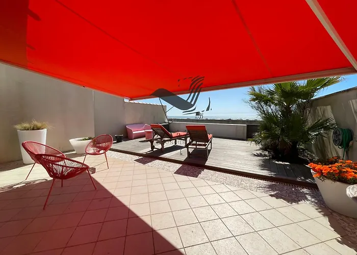 & Soleil - Face Avec Acces Direct Дом отдыха Фура